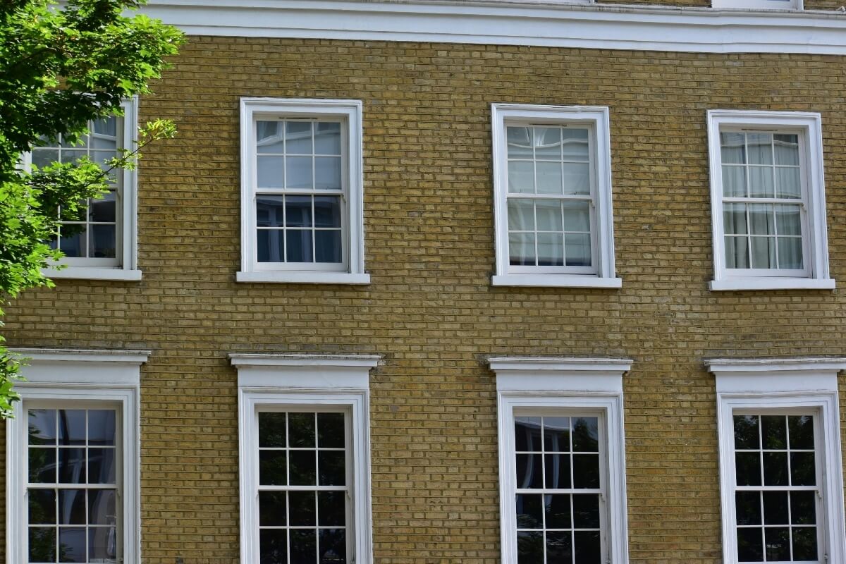 pexels-emilie-smerakova-750012491-18654303 (1) - Kluk Construction traditional windows