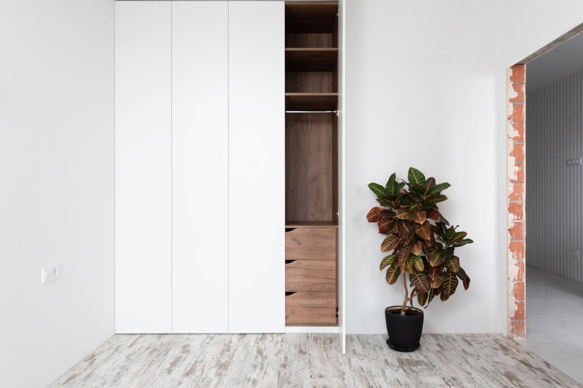 bespoke fitted wardrobes
