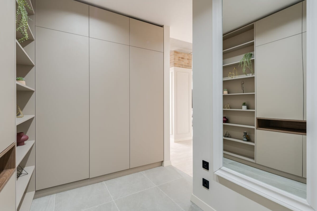 maintaining bespoke fitted wardrobes